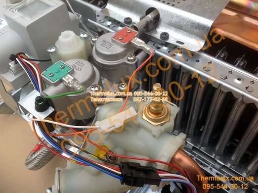 Газовая колонка Bosch WRD13-2 G23 S5795 (Therm 6000 O) 13 литров/мин с розжигом от гидрогенератора