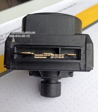 Мотор двигатель привод трехходового клапана котла Bosch Gaz 3000 W ZW24-2 ZW28-2 ZW30-2 KE AE (87074060980)