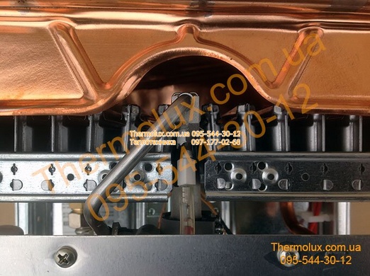 Газовая колонка Bosch WR10-2P Therm 4000 O с модуляцией дымоходная пьезорозжиг